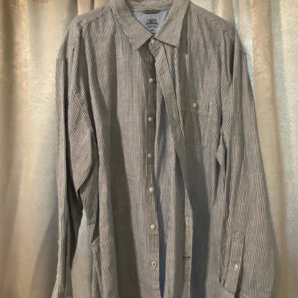 Izod button down